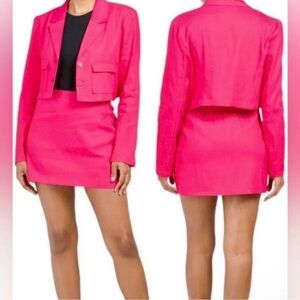 House of Harlow 1960 hot pink Blazer and skirt set